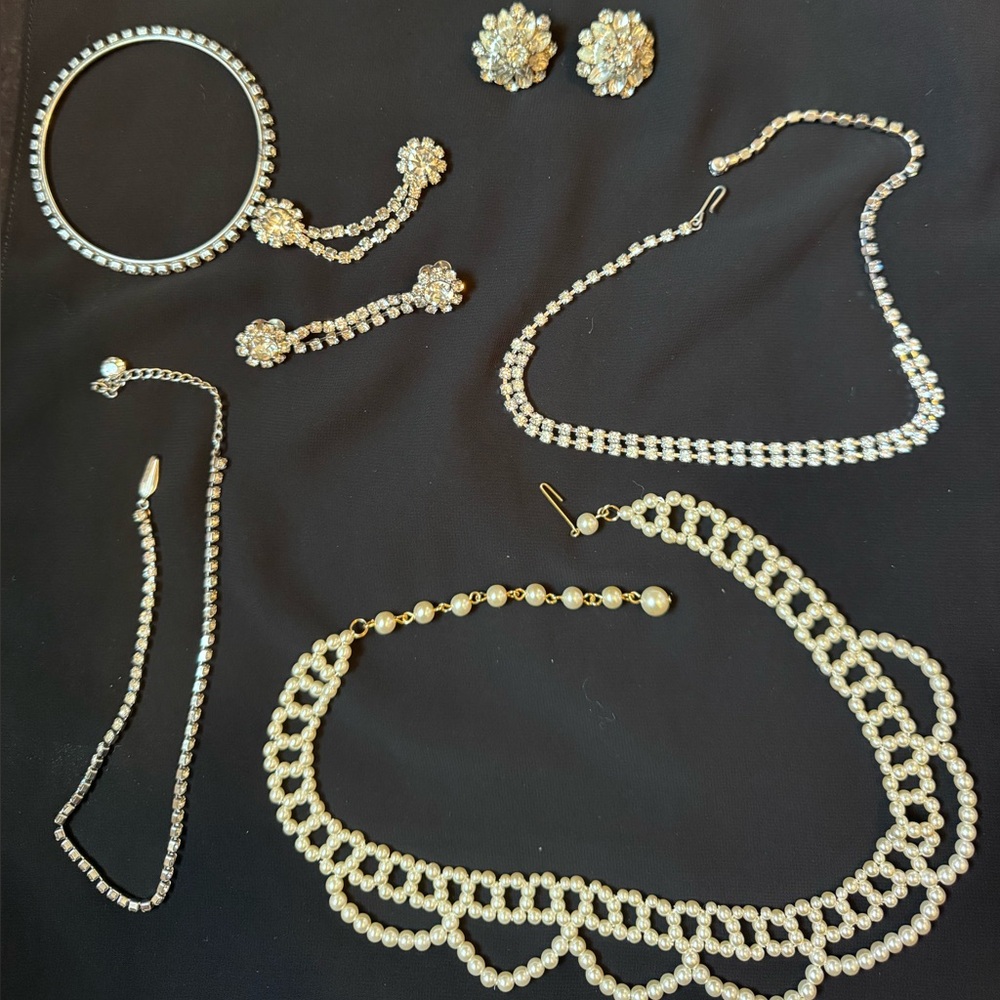 VINTAGE Pearl Choker & Rhinestone Jewelry